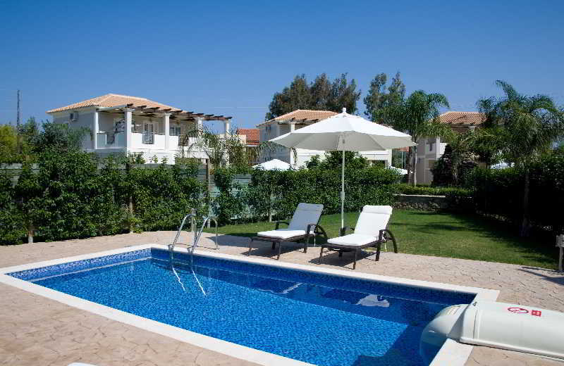 Mamfredas Luxury Resort Plános Exterior foto